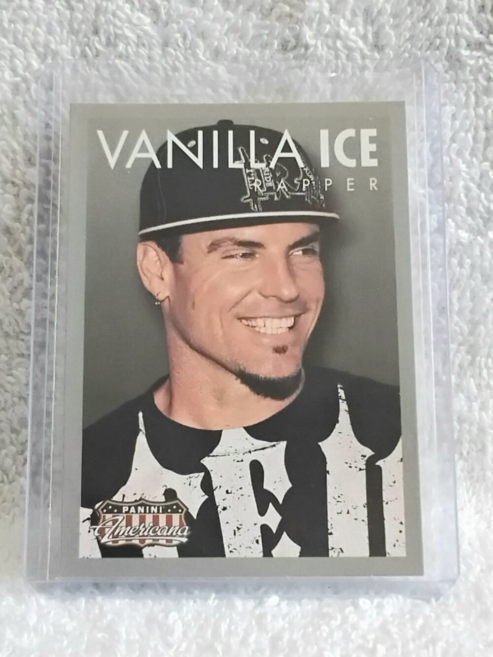 5/$20 Mint 2015 Panini Vanilla Ice Rapper Americana Card No. 62!!